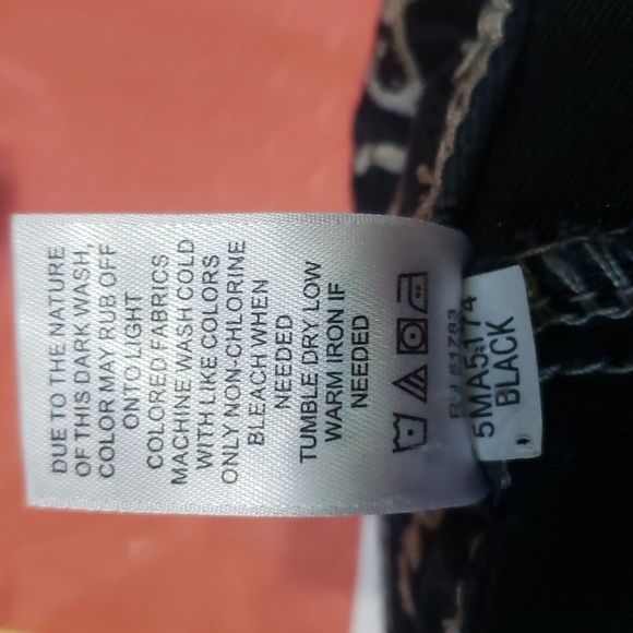 Maurices Blue Stretch Skinny Low Rise Jeans.  Size S - Picture 8 of 8